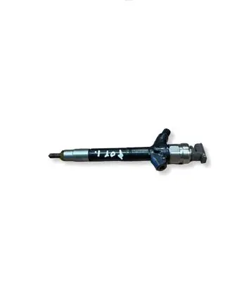 Toyota Avensis T250 Fuel injector 236700R190