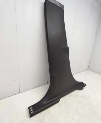 (B) pillar trim (bottom)