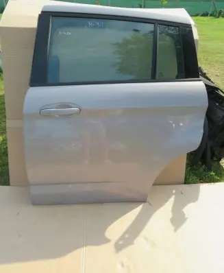 Ford Grand C-MAX Rear door