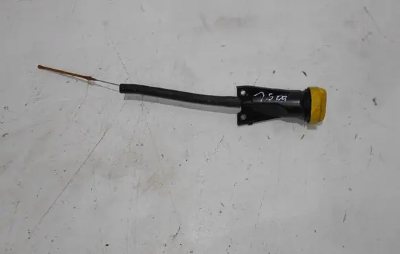 Renault Megane III Oil level dip stick 