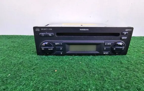 Nissan Note (E11) Radio/CD/DVD/GPS head unit 28185BH00A