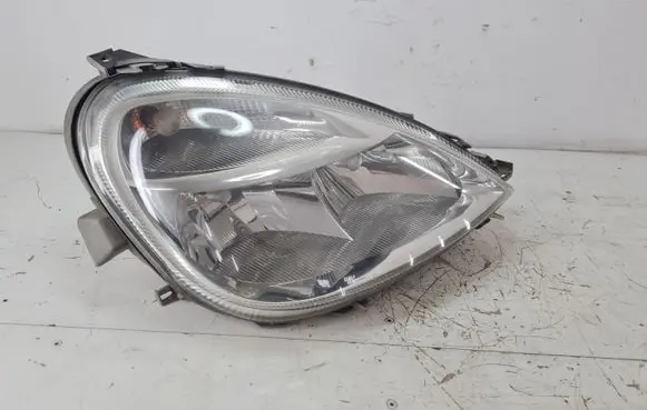 Mercedes-Benz A W168 Headlight/headlamp C301192202 A1688201861
