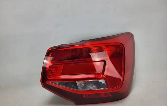 Audi Q2 - Rear/tail lights 81A945070B