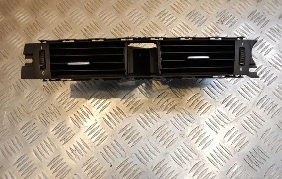 BMW 3 E90 E91 Dash center air vent grill 64229123302 9123302