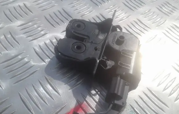 Renault Scenic III - Grand scenic III Tailgate/trunk/boot lock/catch/latch 846300003R