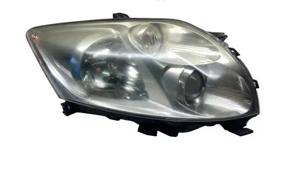 Toyota Auris 150 Headlight/headlamp HCHR580 E13202165 0989886