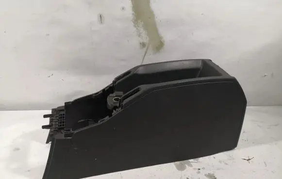 Opel Zafira B Center console