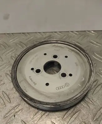 Audi A4 S4 B7 8E 8H Power steering pump pulley 059145255