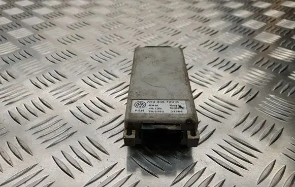 Volkswagen Transporter - Caravelle T5 Phone control unit/module 7H0035729B