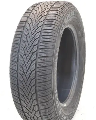 Nissan Qashqai R16 winter tire 