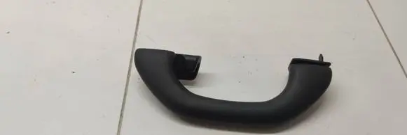 Skoda Octavia Mk2 (1Z) Rear interior roof grab handle 6Y0857607