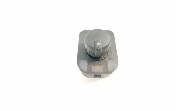 Audi A4 S4 B6 8E 8H Wing mirror switch 8E0959565 1201