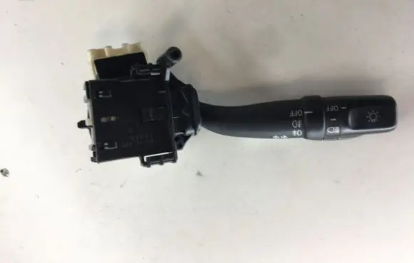 Toyota Avensis T250 Indicator stalk 173650
