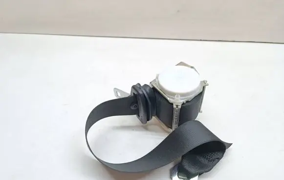 BMW 6 F12 F13 Rear seatbelt 7226439