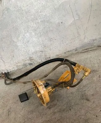 BMW 3 E90 E91 Fuel level sensor 