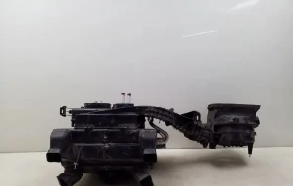 Interior heater climate box assembly