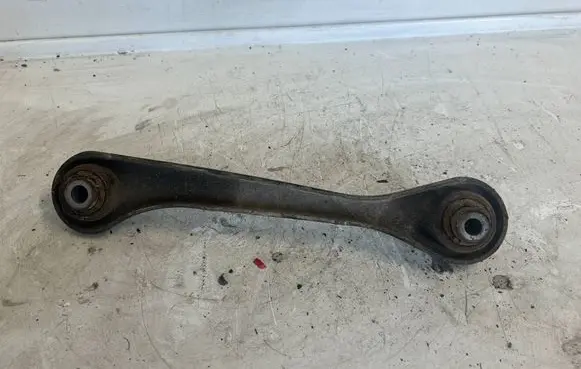 Volkswagen Golf V Rear control arm 1K0501530C