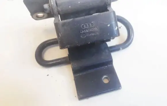 Audi A4 S4 B5 8D Rear door lower hinge 4a0833412a