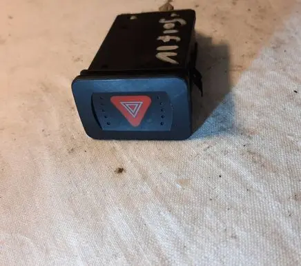 Volkswagen Golf IV Hazard light switch 1J0953235A 1J0959621B