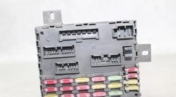 Fiat Marea Fuse module 46533389 A223