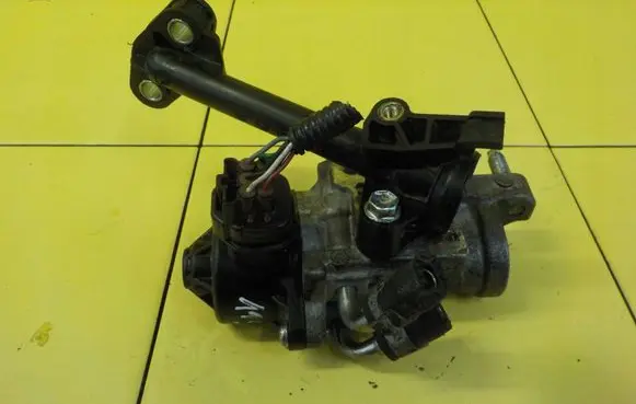 Peugeot 2008 II EGR thermostat 2562040040