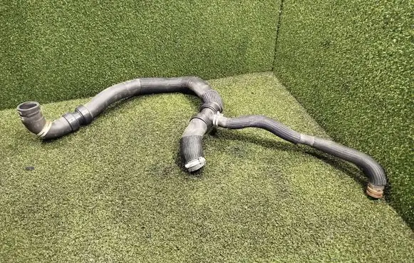 Renault Trafic III (X82) Engine coolant pipe/hose 215012747R 93450191 HSR20432