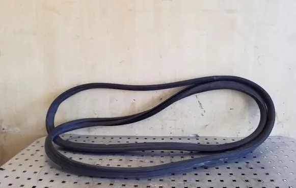Opel Antara Trunk rubber seal (body) 