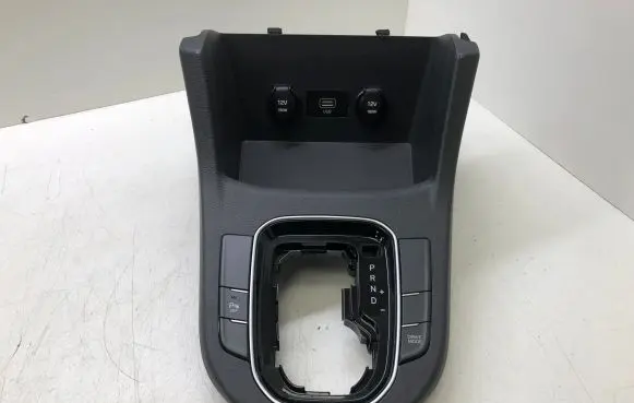 Hyundai i30 Other center console (tunnel) element 846321G4TA0 84631G4TA0