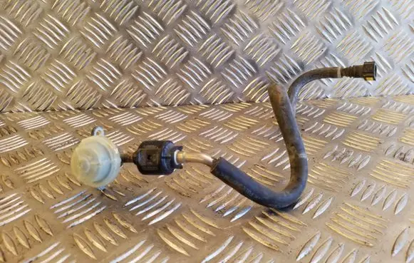 Fuel pressure sensor