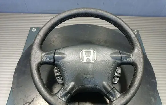 Honda CR-V Steering wheel