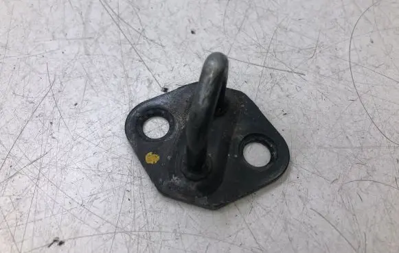 Nissan X-Trail T32 Trunk lock loop 