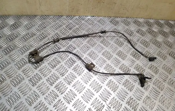 KIA Sportage ABS brake wheel speed sensor 956713W300