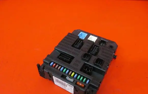 Citroen C2 Fuse module 9659285380