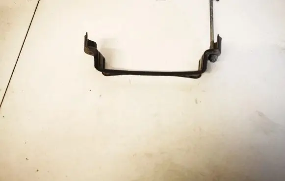 Nissan Qashqai Radiator mount bracket