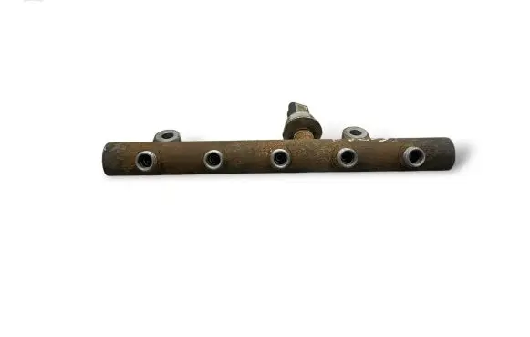 Volvo V50 Fuel main line pipe 9645689580 20030997 K5239