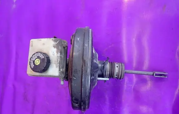 Opel Astra H Master brake cylinder 13142359