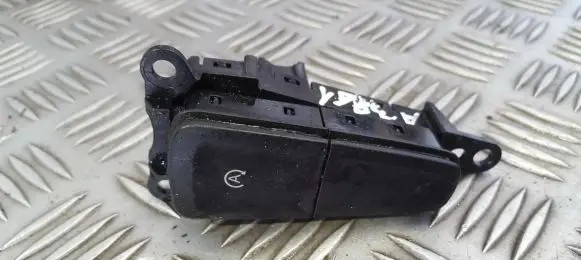 Traction control (ASR) switch