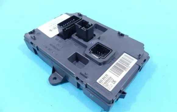 Peugeot 3008 I Central body control module S180085005A IMPRK1319883