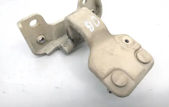 Mercedes-Benz E W212 Tailgate/trunk/boot hinge