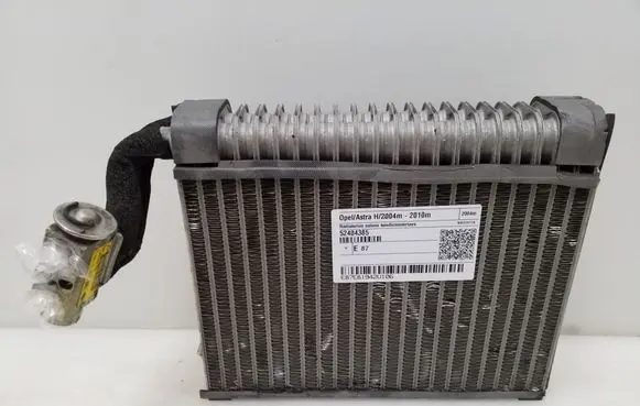 Opel Astra H Air conditioning (A/C) radiator (interior) 52404385