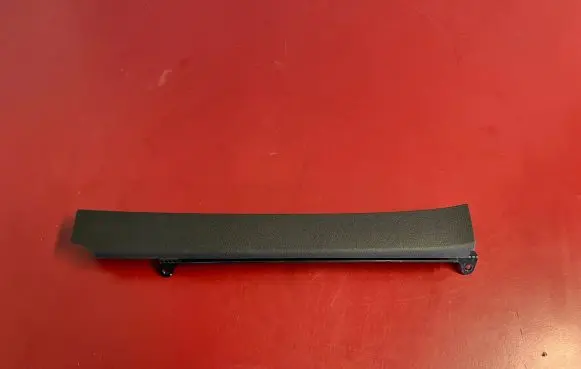 BMW X1 F48 F49 Dashboard lower bottom trim panel 9292153 9292149