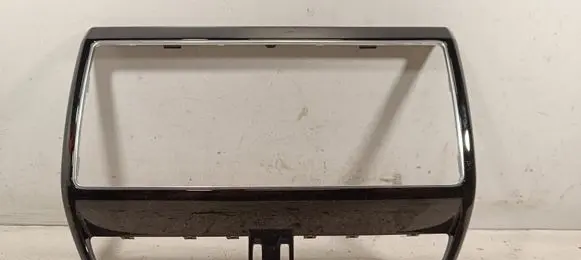 Jaguar XE Radio/GPS head unit trim 09467Z01