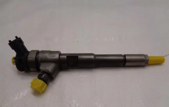 Renault Megane IV Fuel injectors set 8201108033 0445110485 82 01 10 80 33