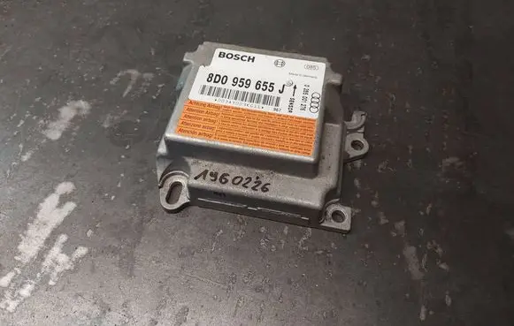 Audi A4 S4 B5 8D Airbag control unit/module 8D0959655J 0285001276