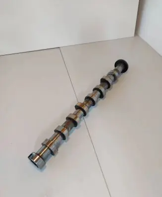 Volvo S60 Camshaft 41050762
