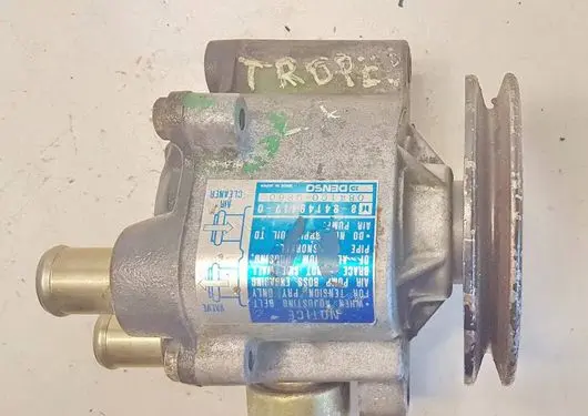 Isuzu Trooper Power steering pump 8941494170 0841000860