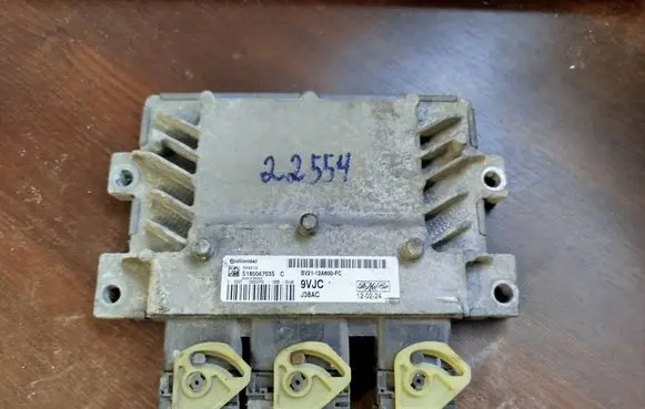 Ford Fiesta Engine control unit/module bv2112a650fc bv21-12a650-fc