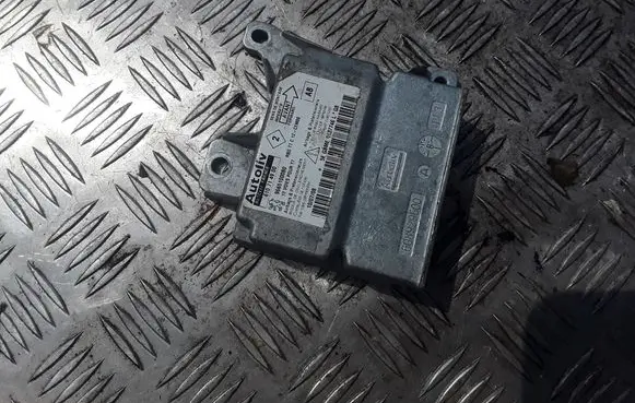Peugeot 308 Airbag control unit/module 9665100080