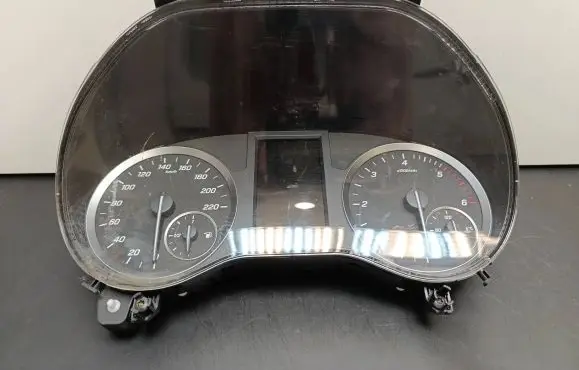 Mercedes-Benz Vito Viano W447 Speedometer (instrument cluster) A4479002617 A4479016506 A4479029210