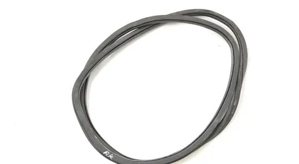 Volkswagen Golf VII Rubber seal front coupe door 8R0831721B